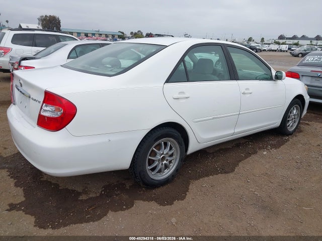 2003 Toyota Camry Le მანქანა იყიდება აუქციონზე, vin: 4T1BE32K23U178589, აუქციონის ნომერი: 45294318