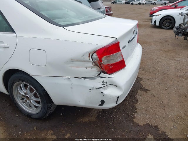 2003 Toyota Camry Le მანქანა იყიდება აუქციონზე, vin: 4T1BE32K23U178589, აუქციონის ნომერი: 45294318
