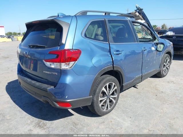 Subaru Forester Limited 2021 JF2SKAUCXMH402386 Image 4