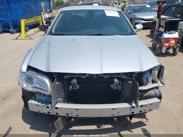 Aukcja sprzedaży 2019 Chrysler 300 Touring, vin: 2C3CCAAG3KH682977, numer aukcji: 45294334