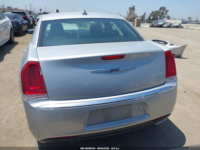 Aukcja sprzedaży 2019 Chrysler 300 Touring, vin: 2C3CCAAG3KH682977, numer aukcji: 45294334