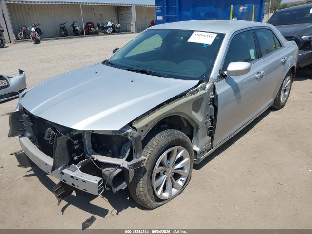 Aukcja sprzedaży 2019 Chrysler 300 Touring, vin: 2C3CCAAG3KH682977, numer aukcji: 45294334