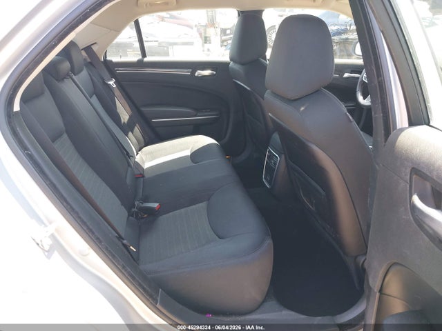 Aukcja sprzedaży 2019 Chrysler 300 Touring, vin: 2C3CCAAG3KH682977, numer aukcji: 45294334