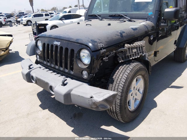 1C4BJWDG3JL862533 Jeep Wrangler Jk Unlimited Sport S 4x4