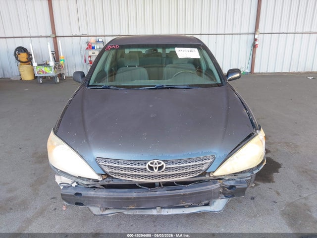 45294405 :رقم المزاد ، 4T1BF30K33U553065 vin ، 2003 Toyota Camry Le V6 مزاد بيع