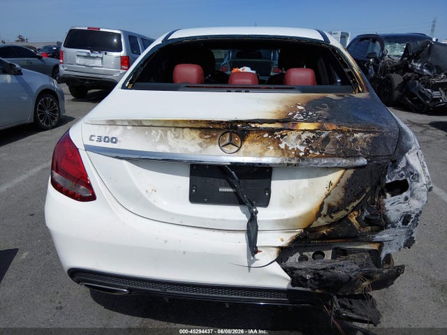 Aukcja sprzedaży 2018 Mercedes-benz C 300, vin: 55SWF4JB4JU281723, numer aukcji: 45294437