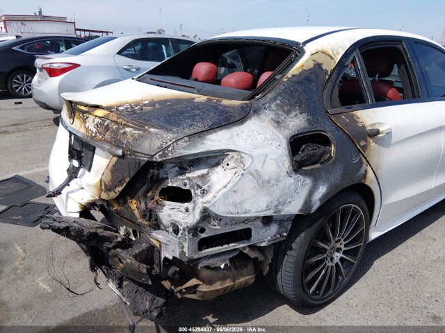 Aukcja sprzedaży 2018 Mercedes-benz C 300, vin: 55SWF4JB4JU281723, numer aukcji: 45294437