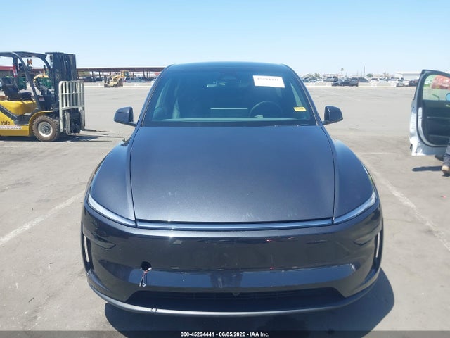 Продажа на аукционе авто 2026 Tesla Model Y Premium Rear-wheel Drive/rear-wheel Drive, vin: 7SAYGDED0TF638288, номер лота: 45294441