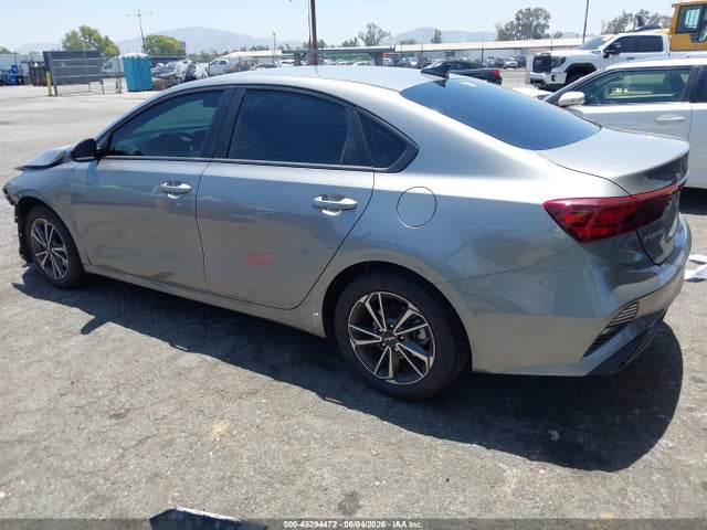 KIA Forte Lxs 2023 3KPF24AD4PE604200 Image 3