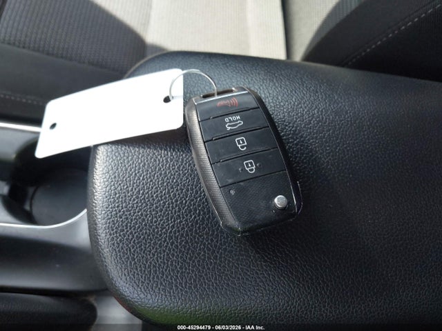 KIA FORTE LX 2018 3KPFK4A73JE169705 Image 11
