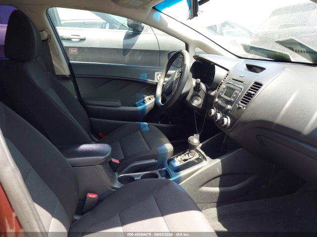 KIA FORTE LX 2018 3KPFK4A73JE169705 Image 5