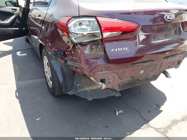 KIA FORTE LX 2018 3KPFK4A73JE169705 Image 6