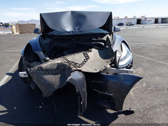 Продажа на аукционе авто 2023 Tesla Model 3 Performance Dual Motor All-wheel Drive, vin: 5YJ3E1EC8PF503133, номер лота: 45294480