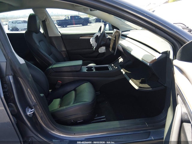 Продажа на аукционе авто 2023 Tesla Model 3 Performance Dual Motor All-wheel Drive, vin: 5YJ3E1EC8PF503133, номер лота: 45294480