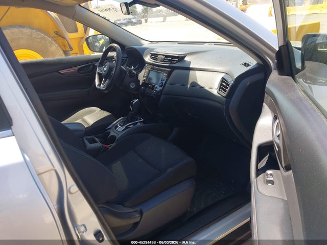 Nissan ROGUE S 2019 KNMAT2MT0KP560137 Image 5