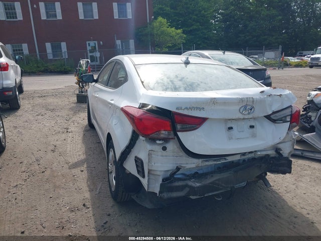Продажа на аукционе авто 2016 Hyundai Elantra Se, vin: 5NPDH4AE5GH712433, номер лота: 45294508