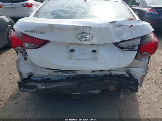 Продажа на аукционе авто 2016 Hyundai Elantra Se, vin: 5NPDH4AE5GH712433, номер лота: 45294508