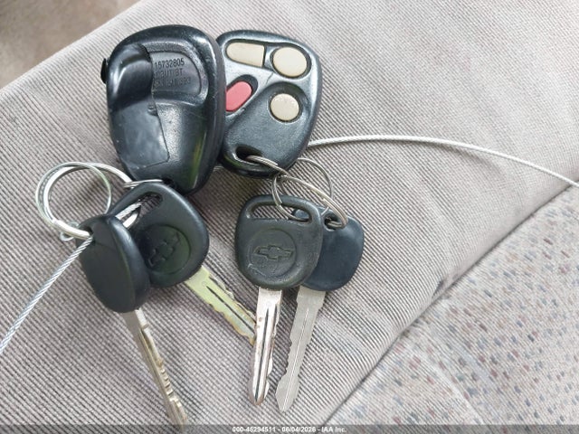 1999 Chevrolet Blazer Lt მანქანა იყიდება აუქციონზე, vin: 1GNCS13WXX2108192, აუქციონის ნომერი: 45294511