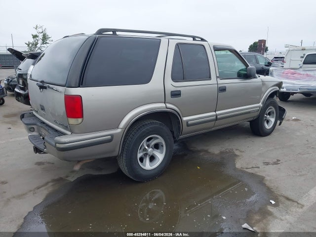 1999 Chevrolet Blazer Lt მანქანა იყიდება აუქციონზე, vin: 1GNCS13WXX2108192, აუქციონის ნომერი: 45294511
