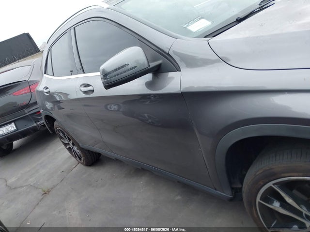 WDCTG4GB8FJ026933 Mercedes-Benz Gla 250 4matic