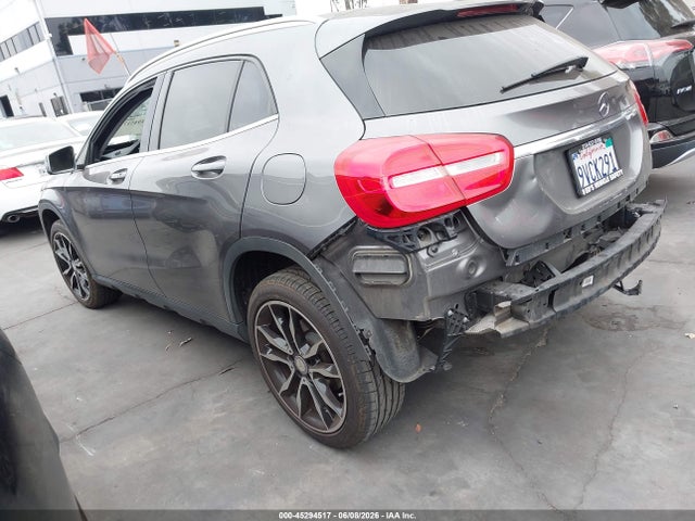 WDCTG4GB8FJ026933 Mercedes-Benz Gla 250 4matic