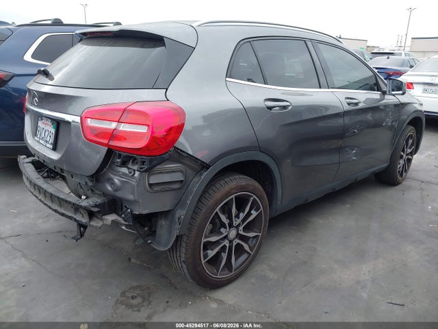 WDCTG4GB8FJ026933 Mercedes-Benz Gla 250 4matic