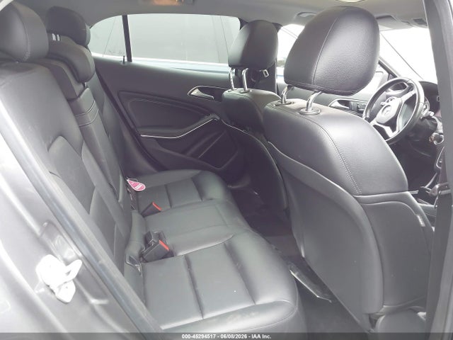 WDCTG4GB8FJ026933 Mercedes-Benz Gla 250 4matic