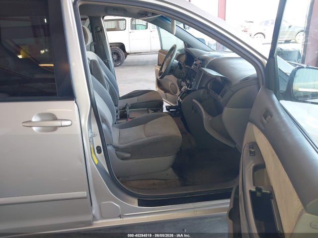 45294519 :رقم المزاد ، 5TDZK23C08S210268 vin ، 2008 Toyota Sienna Le مزاد بيع