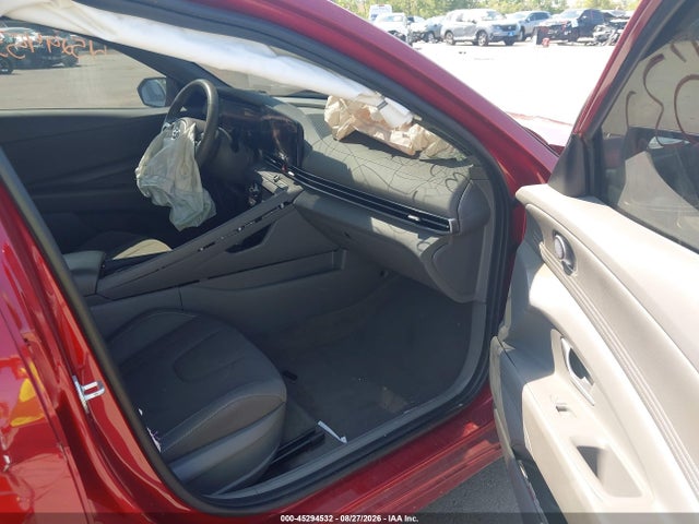 Продажа на аукционе авто 2023 Hyundai Elantra Sel, vin: KMHLS4AG2PU606179, номер лота: 45294532