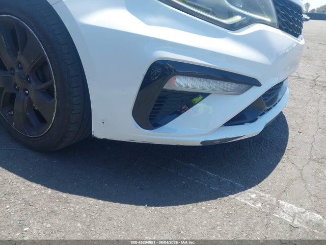 KIA Optima S 2019 5XXGT4L3XKG370621 Image 17
