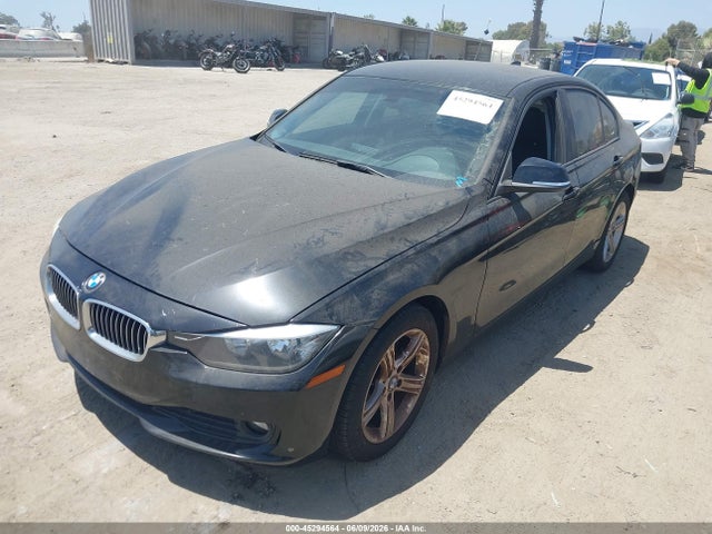 Продажа на аукционе авто 2015 Bmw 320i, vin: WBA3B1C54FP681247, номер лота: 45294564