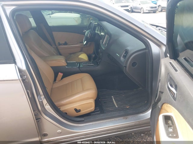 45294577 :رقم المزاد ، 2B3CL5CT3BH519888 vin ، 2011 Dodge Charger R/t مزاد بيع