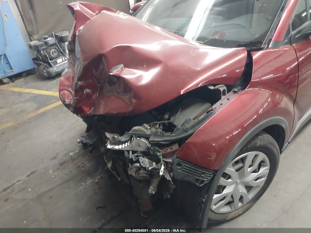 Toyota C-HR LE 2019 JTNKHMBX8K1017169 Image 6