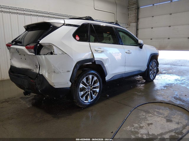 Aukcja sprzedaży 2021 Toyota Rav4 Xle Premium, vin: 2T3A1RFV8MW143241, numer aukcji: 45294588