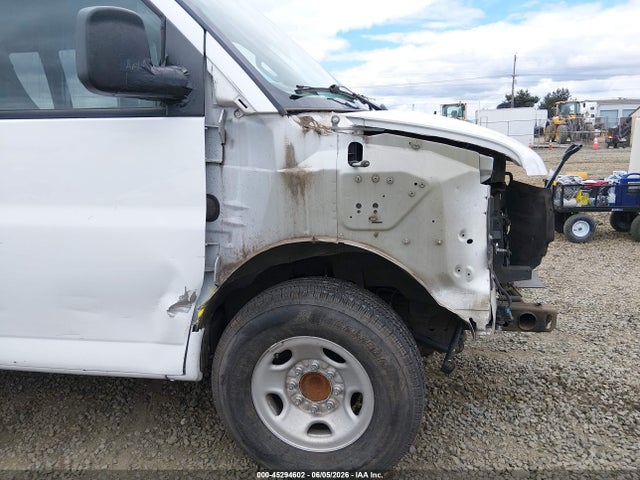 Chevrolet Express 2500 Ls 2018 1GAWGEFP6J1220013 Image 20