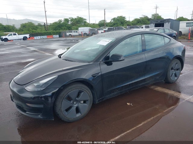 Tesla Model 3 Standard Range Plus Rear-wheel Drive 2021 5YJ3E1EA1MF058048 Image 2