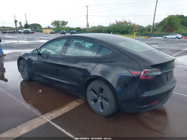 Tesla Model 3 Standard Range Plus Rear-wheel Drive 2021 5YJ3E1EA1MF058048 Image 3