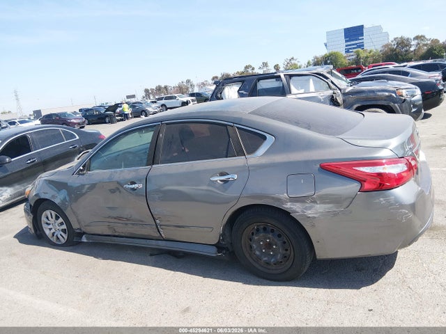 1N4AL3AP8HN323774 Nissan Altima 2.5 S