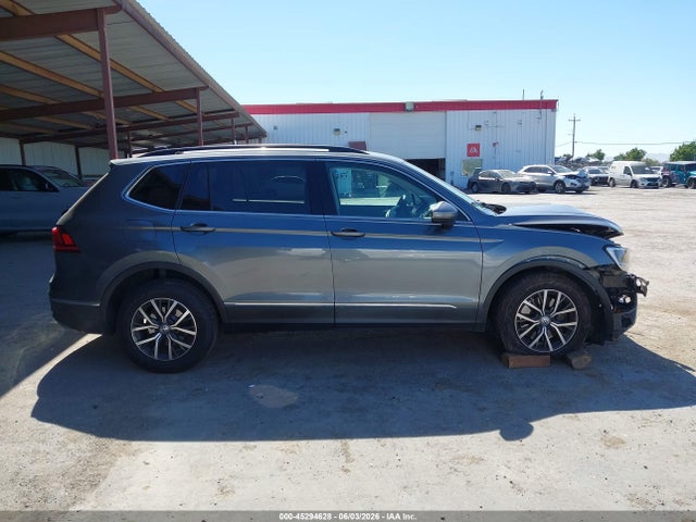 3VV2B7AX4JM204808 Volkswagen Tiguan 2.0t Se/2.0t Sel