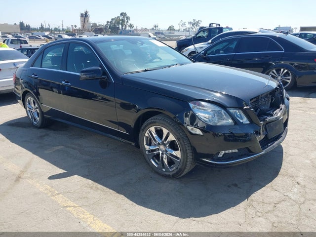 45294632 :رقم المزاد ، WDDHF7CBXAA183979 vin ، 2010 Mercedes-benz E 550 مزاد بيع