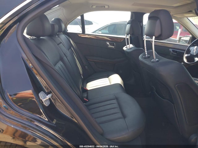 45294632 :رقم المزاد ، WDDHF7CBXAA183979 vin ، 2010 Mercedes-benz E 550 مزاد بيع