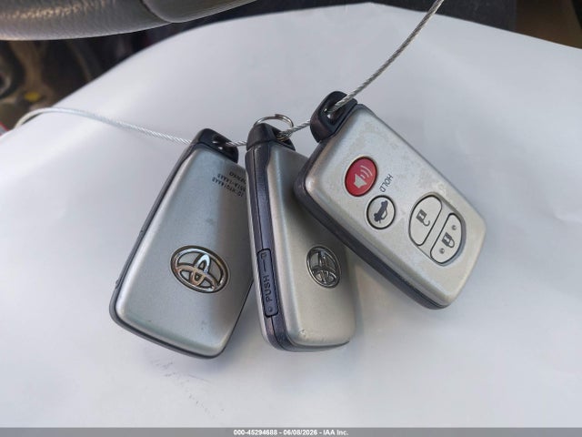 45294688 :رقم المزاد ، JTNBB46K673008286 vin ، 2007 Toyota Camry Hybrid مزاد بيع