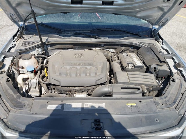 1VWCA7A34JC005534 Volkswagen Passat 2.0t Sel Premium
