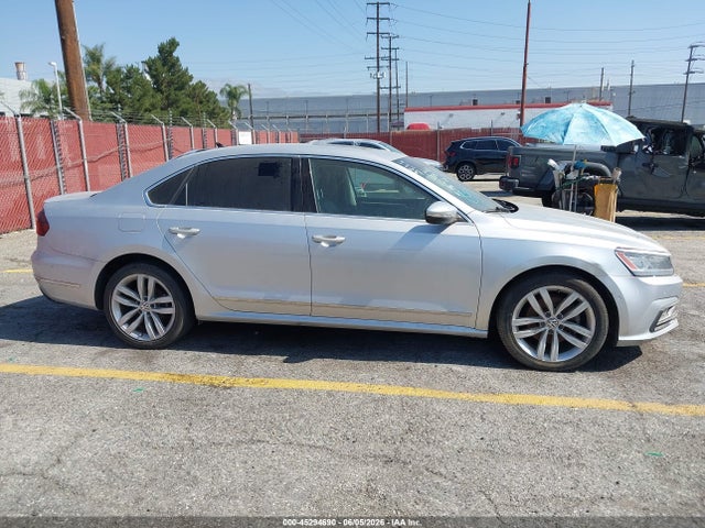 1VWCA7A34JC005534 Volkswagen Passat 2.0t Sel Premium