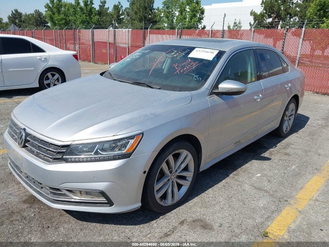 1VWCA7A34JC005534 Volkswagen Passat 2.0t Sel Premium