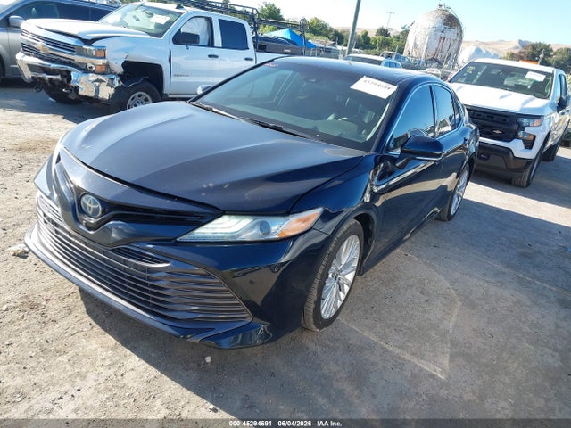 4T1B21HKXJU505192 Toyota Camry Hybrid Xle