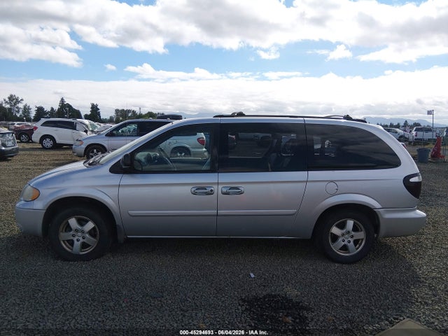 2005 Dodge Grand Caravan Sxt მანქანა იყიდება აუქციონზე, vin: 2D8GP44L15R143656, აუქციონის ნომერი: 45294693