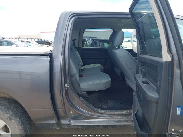 Продажа на аукционе авто 2018 Ram 1500 Tradesman  4x4 5'7 Box, vin: 1C6RR7KM1JS273158, номер лота: 45294705