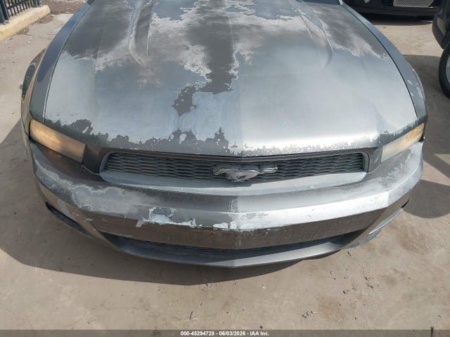2011 Ford Mustang V6 Premium მანქანა იყიდება აუქციონზე, vin: 1ZVBP8AM5B5109738, აუქციონის ნომერი: 45294728