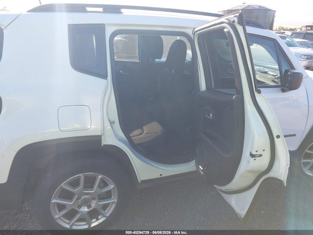 Продаж на аукціоні авто 2022 Jeep Renegade Sport 4x4, vin: ZACNJDA13NPN46243, номер лоту: 45294729